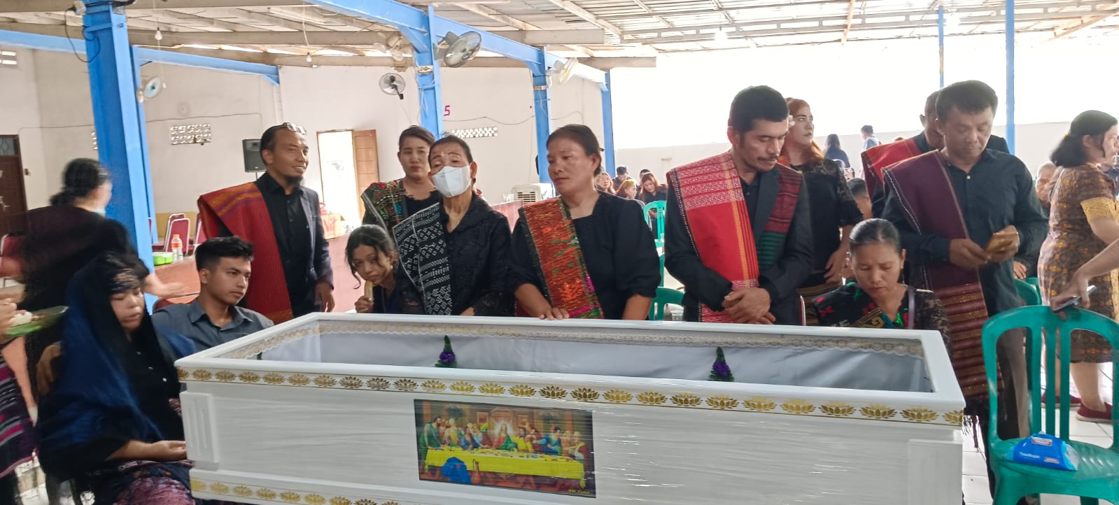 Melayat Pengurus PPGDB Sejabodetabek Rumsh Duka HKBP Suka Tani Depok RIP Abadi Pasaribu