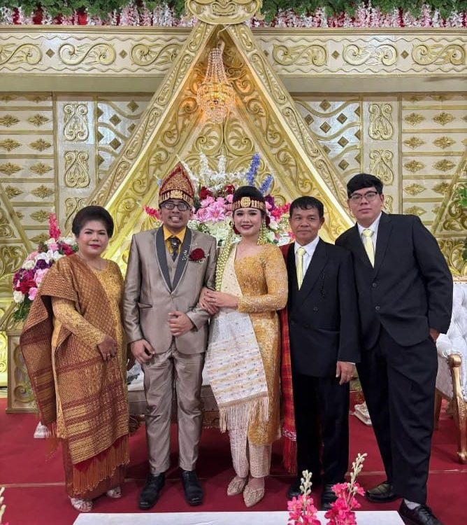Pesta Adat Yunita Parlina br Pasaribu dgn Gultom